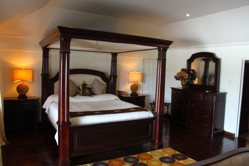 Beachcombers Hotel Saint Vincent المظهر الخارجي الصورة