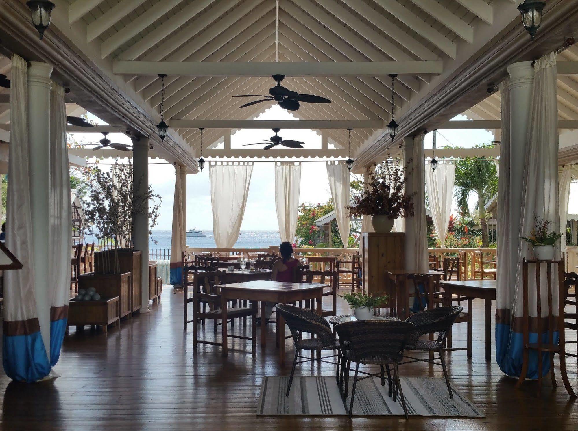Beachcombers Hotel Saint Vincent المظهر الخارجي الصورة