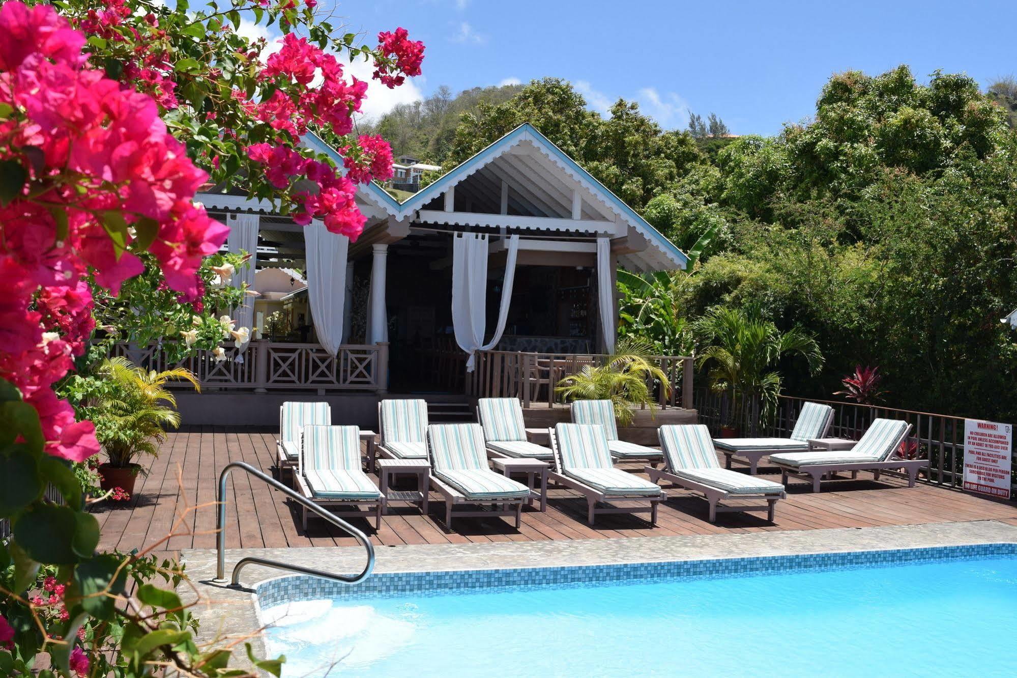 Beachcombers Hotel Saint Vincent المظهر الخارجي الصورة